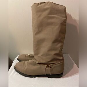 Etienne Aigner size 8 boots.